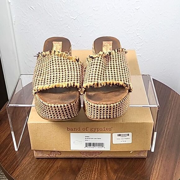 Band of Gypsies Slip-on Wedges, Black & Tan Jute Fabric, Size 7 Shoes - Picture 1 of 9